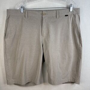 TravisMathew Golf Shorts Mens 40 Tan Performance Stretch Casual Style 1MM208